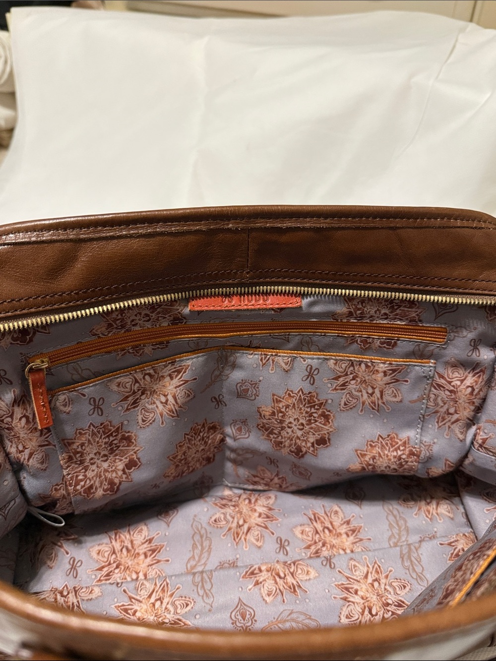 HOBO Rich Brown Leather Shoulder Bag - Picture 3 of 6